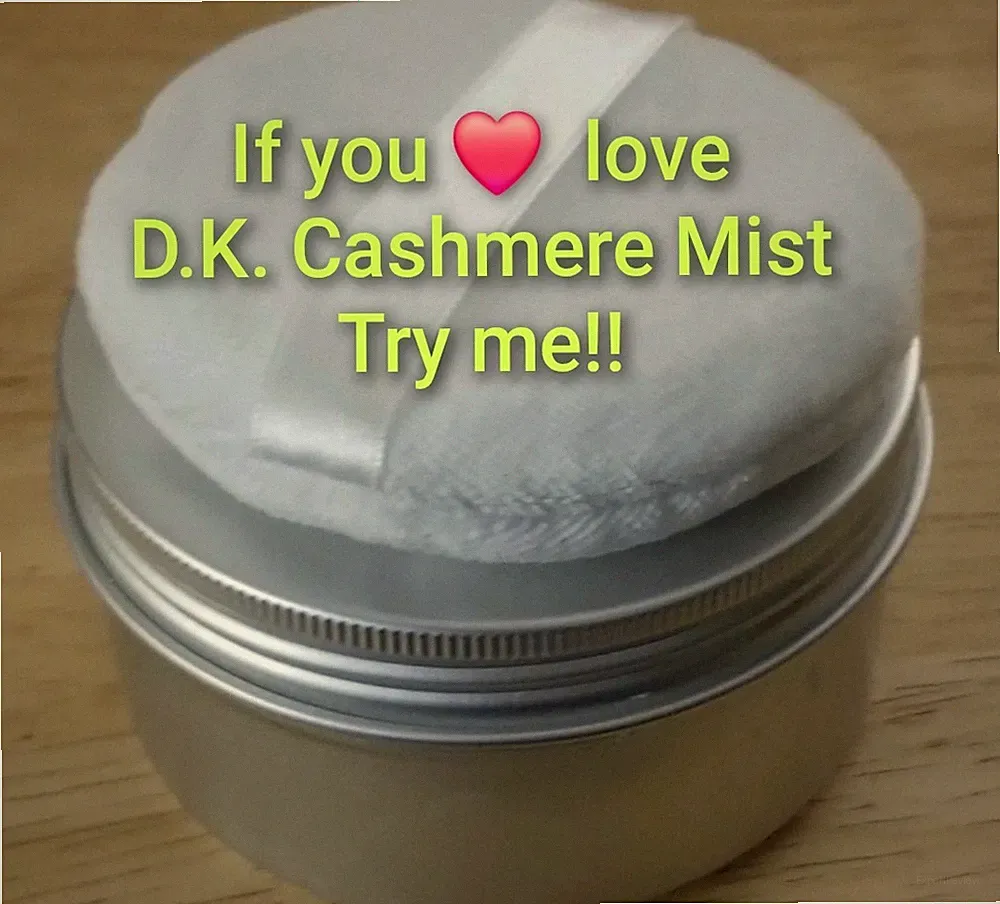 Plush Cashmere Mist Perfume Fragrance Dusting Body powder Pick Size